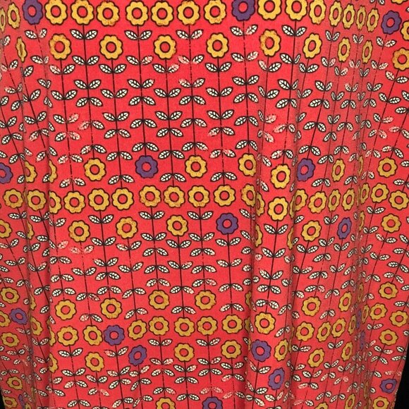 LuLaRoe RETIRED Irma Women's S Red Floral Tunic Mid-length Sleeves NWT - Picture 6 of 9